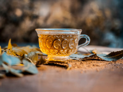 Tee als Sinnbild für Allheilmittel.